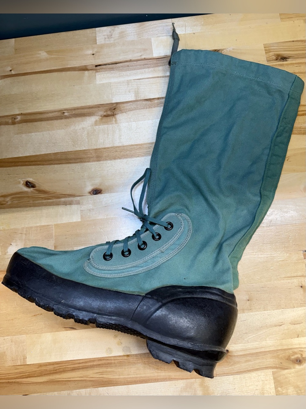 Vintage US Military N-1B Mukluk Boots